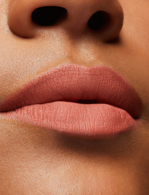 MAC Locked Kiss Liquid Lipstick - Liquid lipstick - Image 2